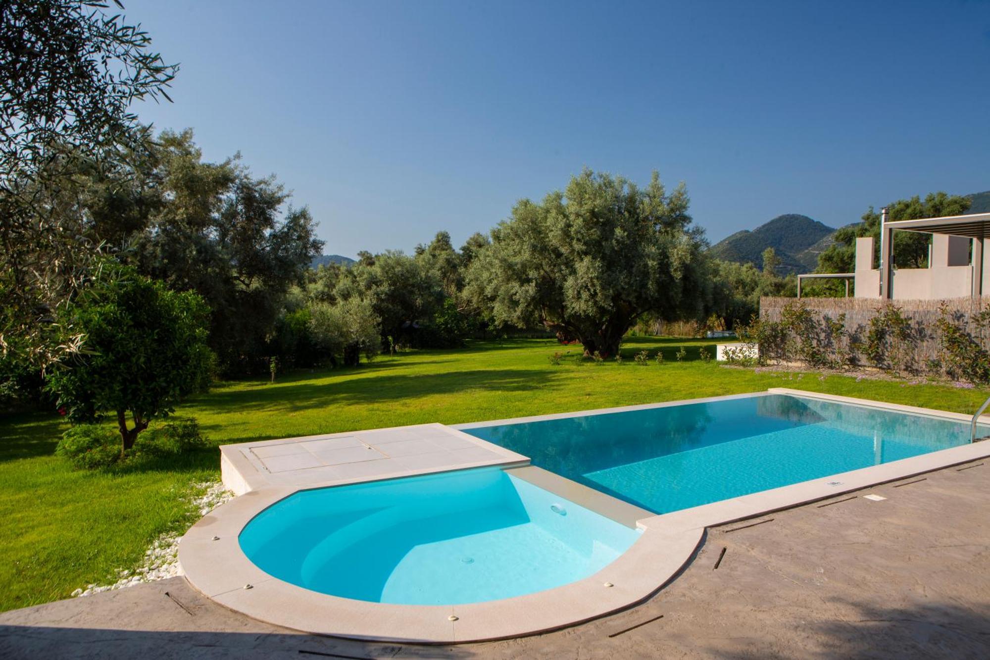 Averto Villas With Private Pool Нидри Экстерьер фото